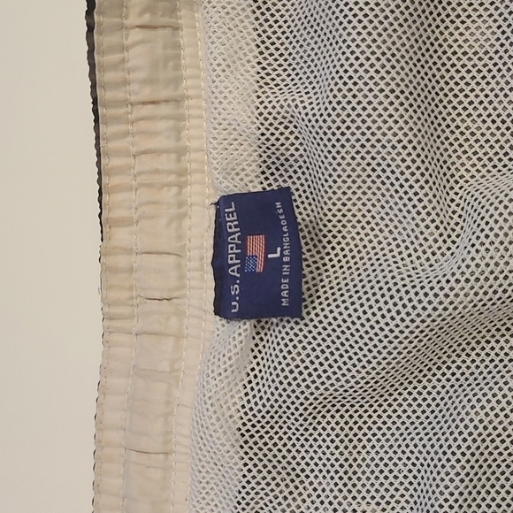 3/$20 US Apparel Black & Tan Hawaiian Print Swim Trunks - Picture 6 of 7